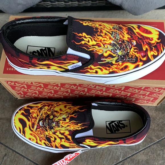 VANS CLASSIC SLIP ON SAMURAI RISING BLACK/Trwht MN - Picture 5 of 16